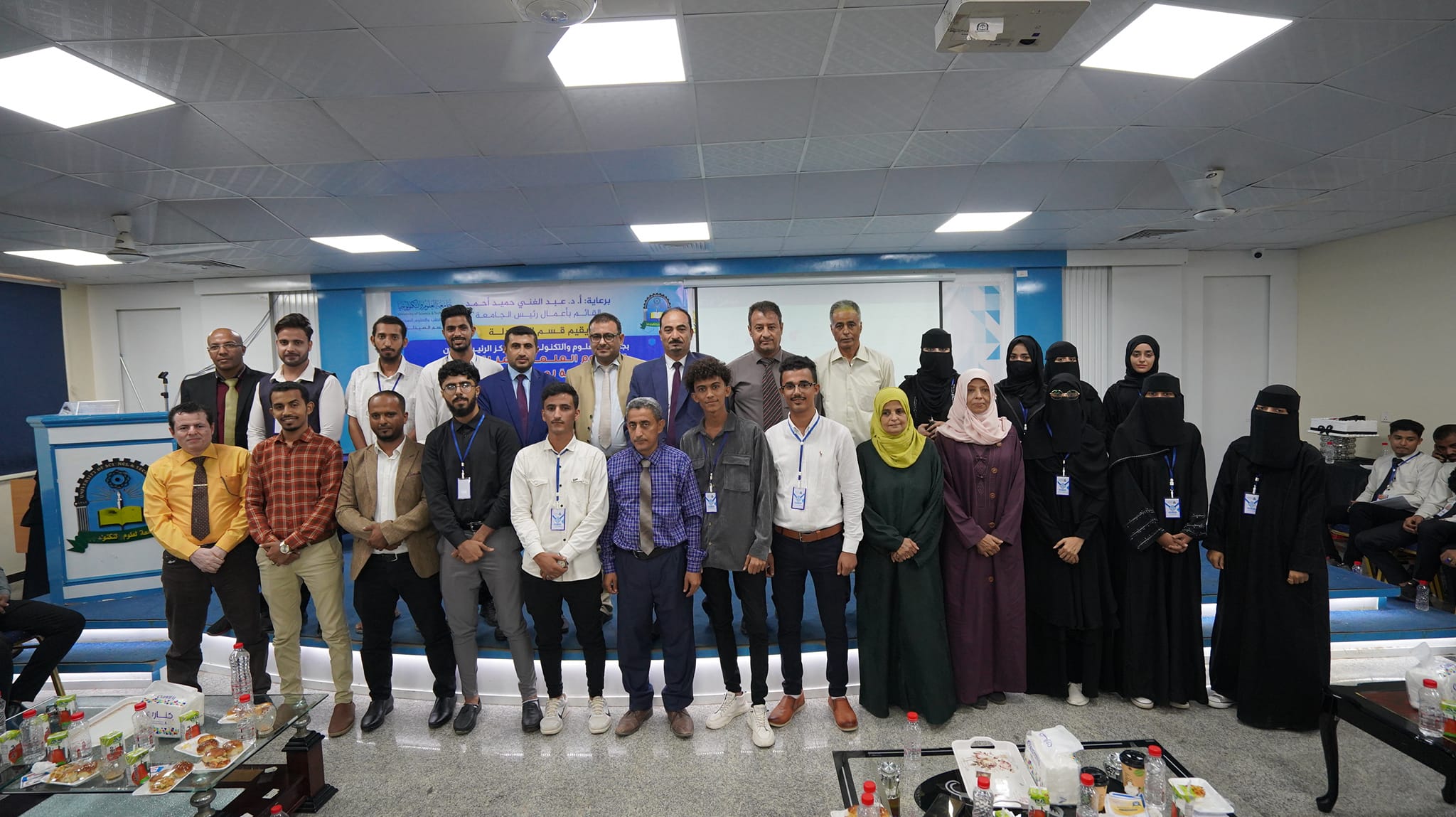اليوم العلمي للمناقشات العلنية لمشاريع التخرج لقسم الصيدلة للعام الجامعي