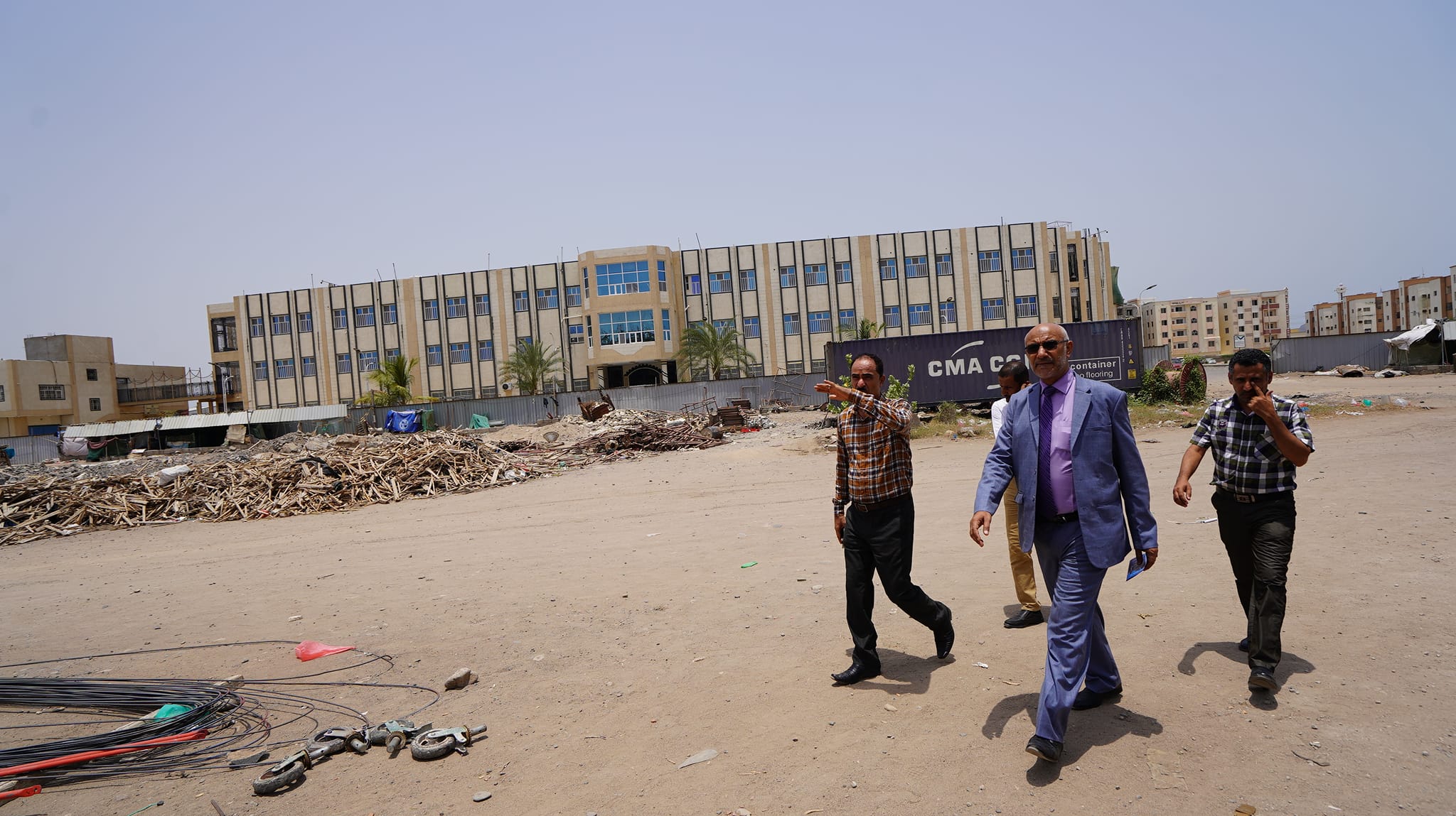 رئيس جامعة إقليم سبأ في زيارة للمركز الرئيس لجامعة العلوم والتكنولوجيا